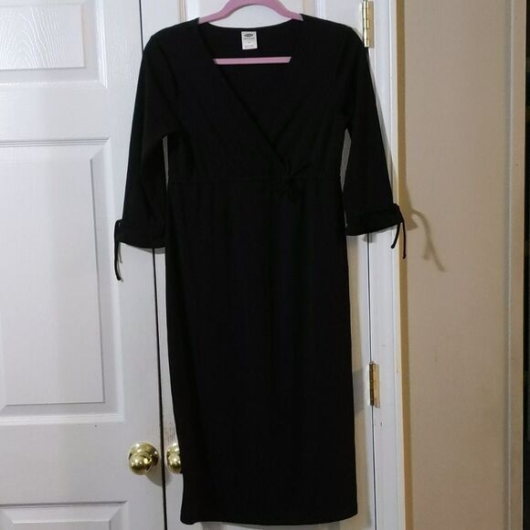 Old Navy Dresses & Skirts - Old Navy Maternity black dress Sz S